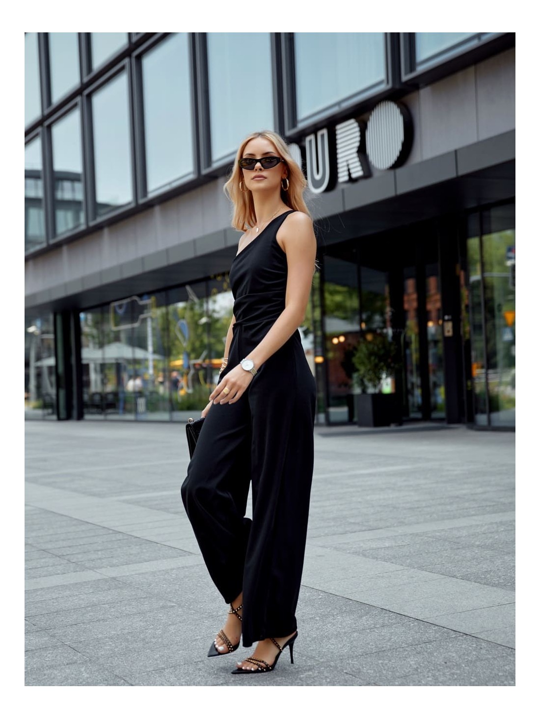 Elegant one-shoulder jumpsuit with wide legs, black 23560 - Online store - Boutique